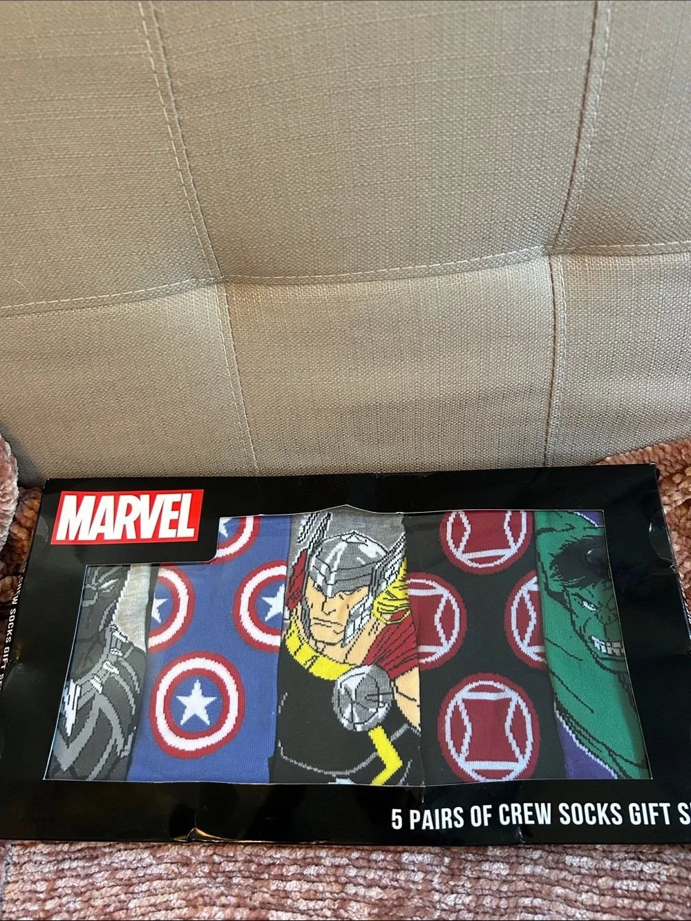 Marvel Men's Crew Socks Gift Set - Multicolor Superhero Designs - 5 Pairs